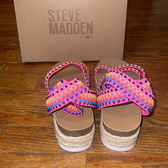 Steve Madden Girls JKimmie Multi Color